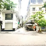 Cozy Homestay With Large Bed, Private Bathroom, Large Balcony